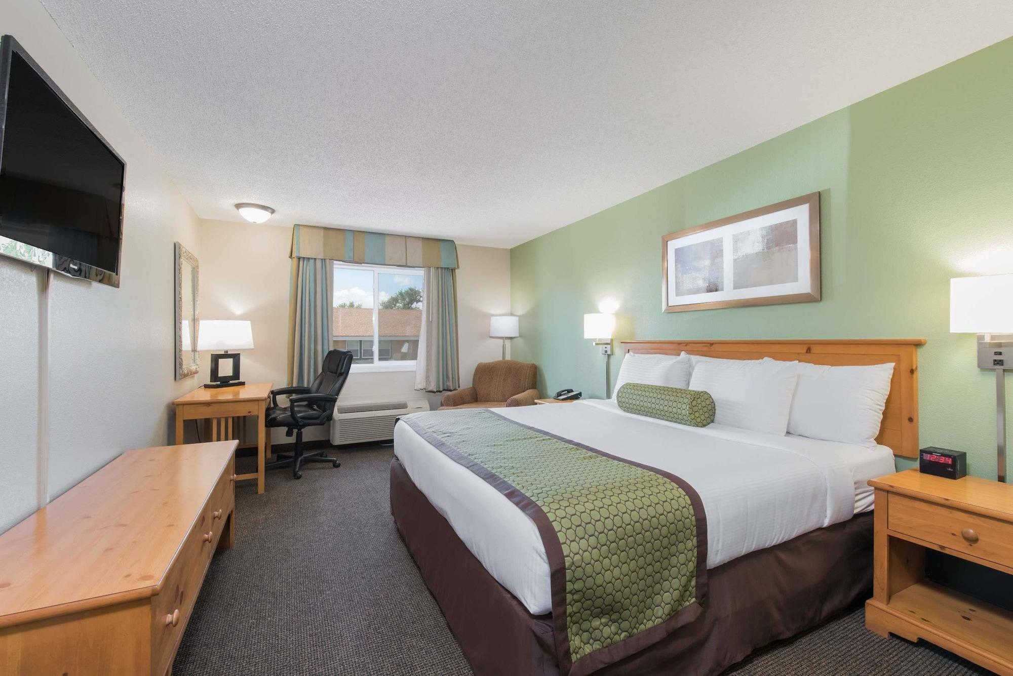 Baymont By Wyndham Pierre Hotel Buitenkant foto